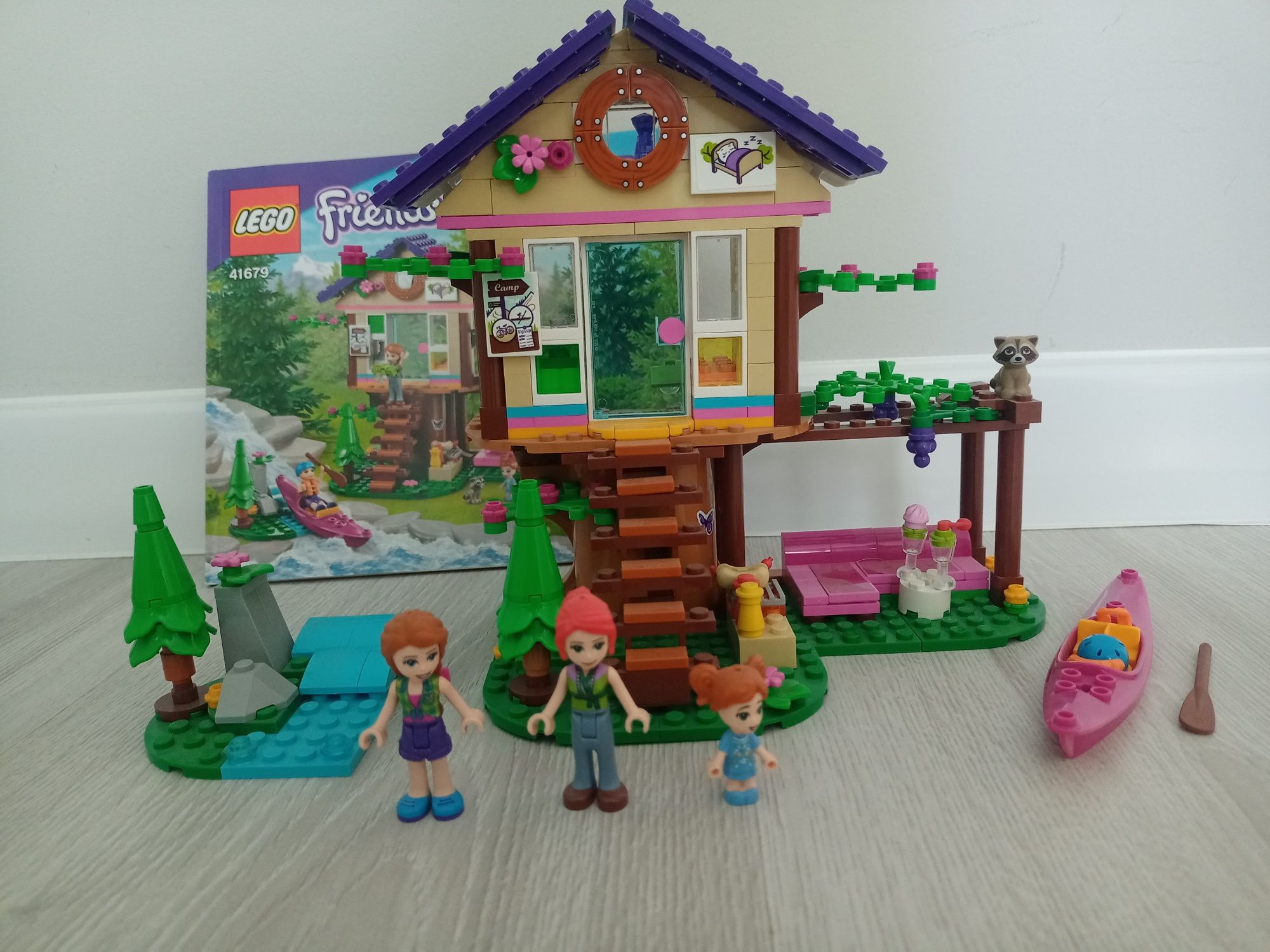 LEGO friends 41679 domek na drzewie
