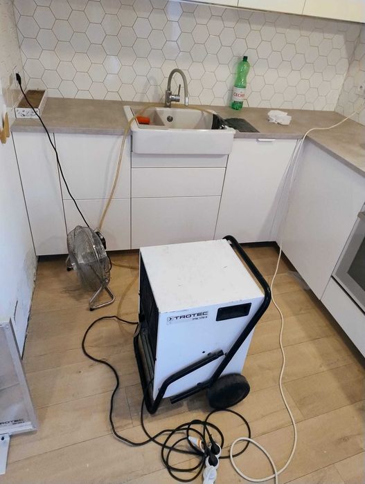 Osuszanie Mieszkań, Domów, Garaży, Piwnic na Koszt UBEZPIECZYCIELA