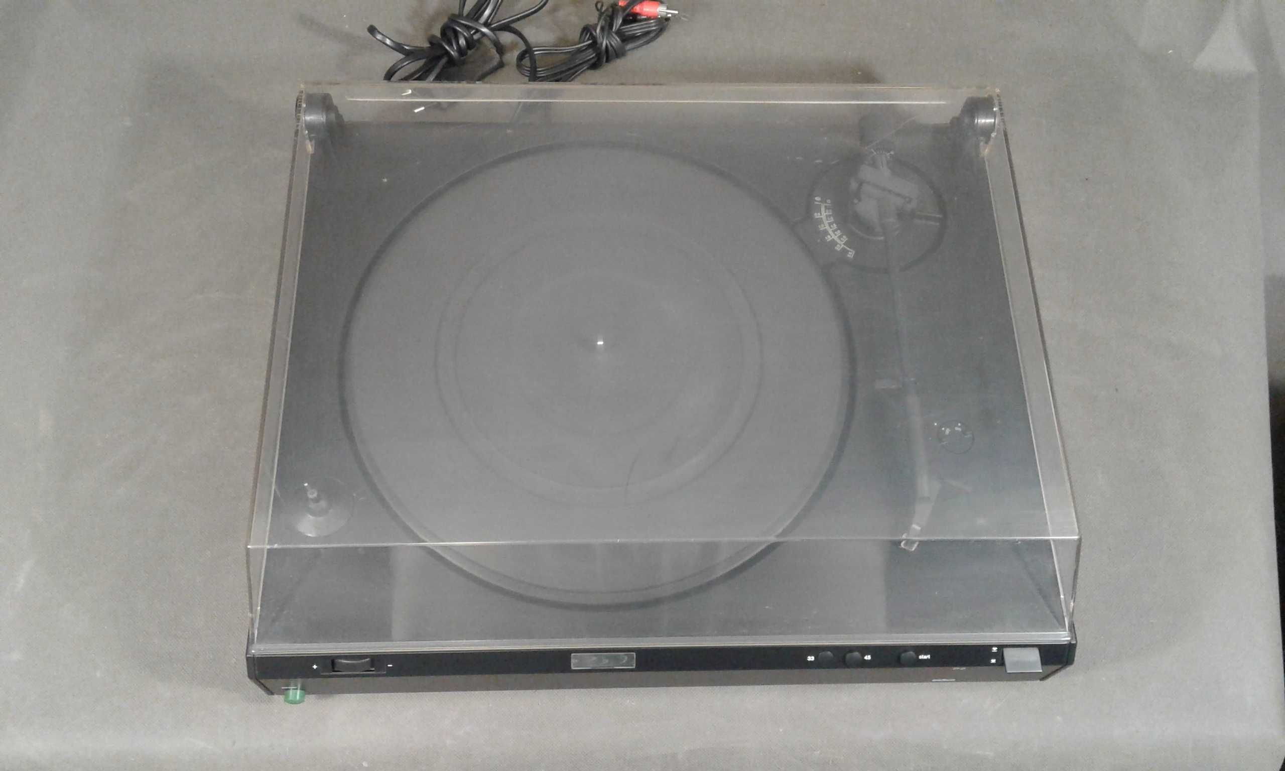 BRAUN P-2,gramofon stereo