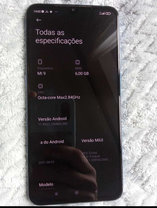 Xiaomi Mi 9 - COMO NOVO