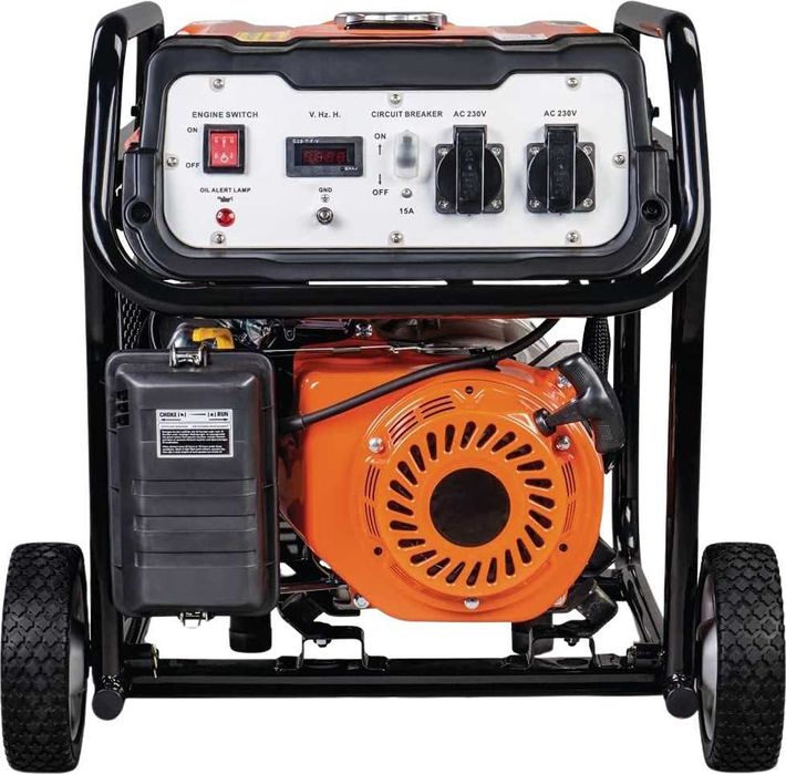 Бензиновый генератор UNICRAFT 4 кВт, медная обмотка, ручной запуск.