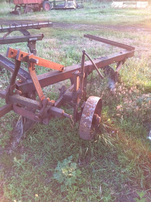 Трактор Білорус 80.1 + Плуг