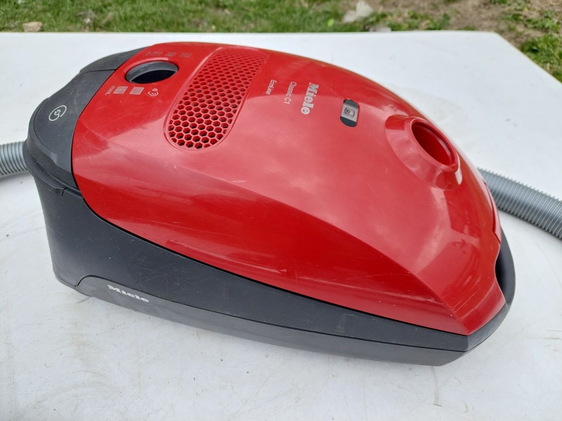 Odkurzacz miele c1 800w