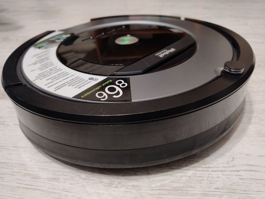 Sprawna płyta główna z obudową i zderzakiem Irobot Roomba 866