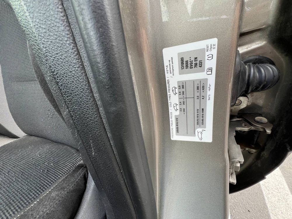 Peugeot 308 | 2012 | 1,6 дизель