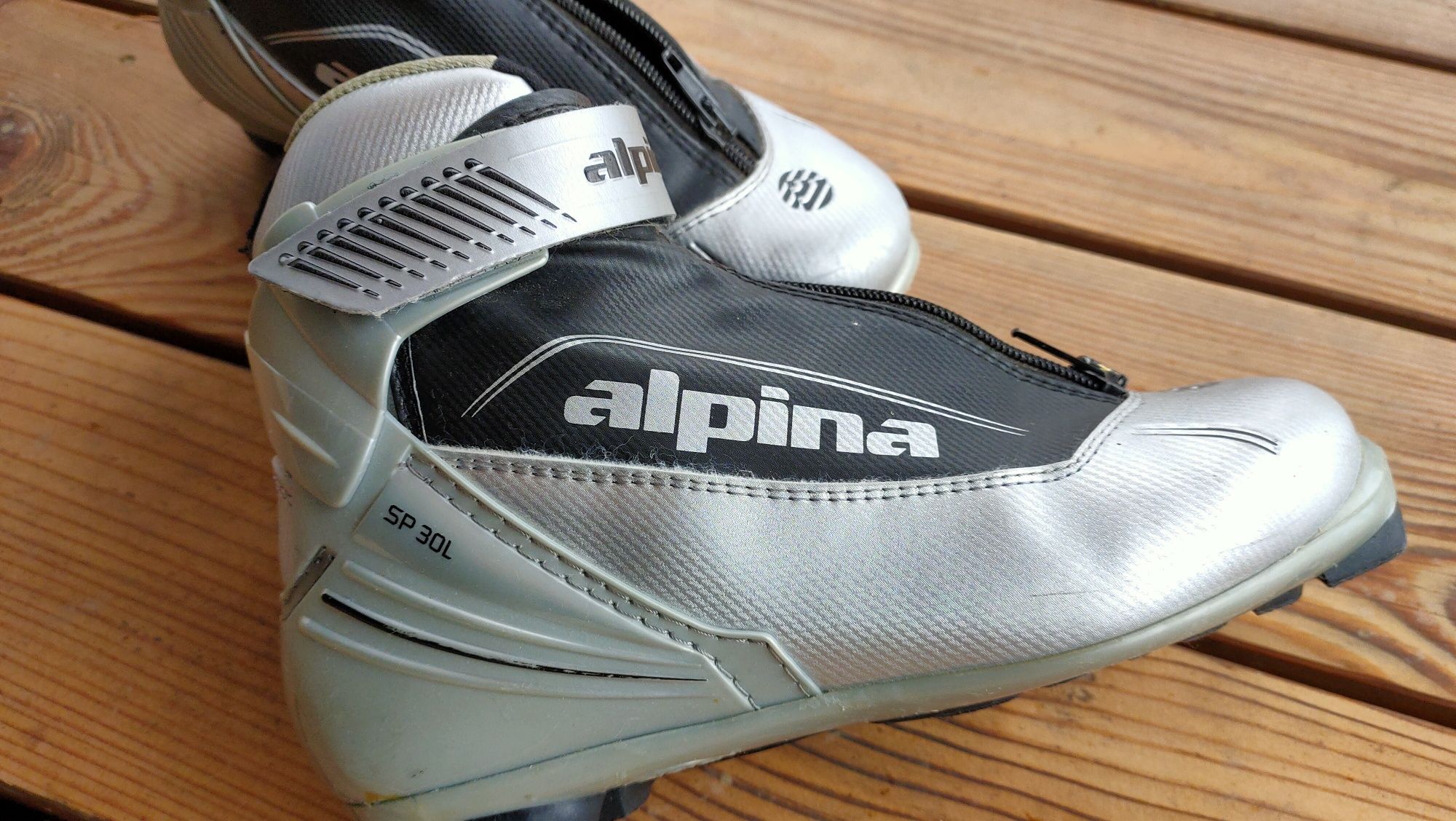 Buty na narty biegowe Alpina r.37