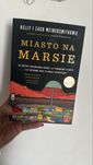 Miasto na Marsie nowa książka Kelly i Zach Weinersmithowie