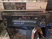 Amplituner PIONEER VSX-D511