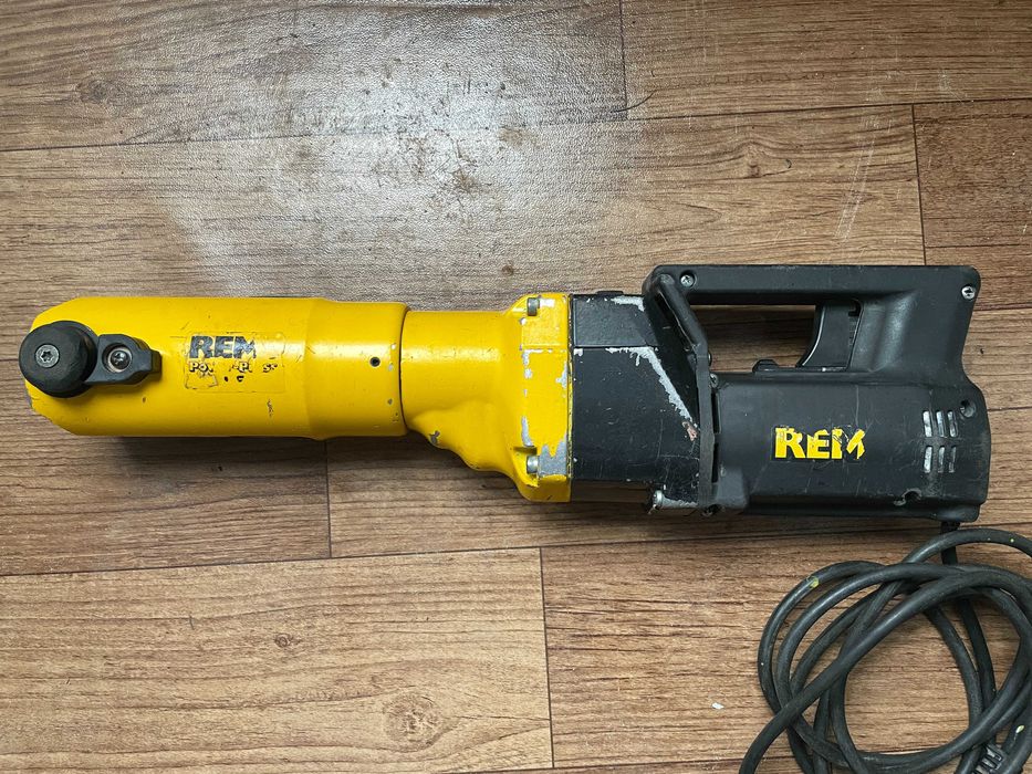 Zaciskarka do rur Rems prasa Power press SE