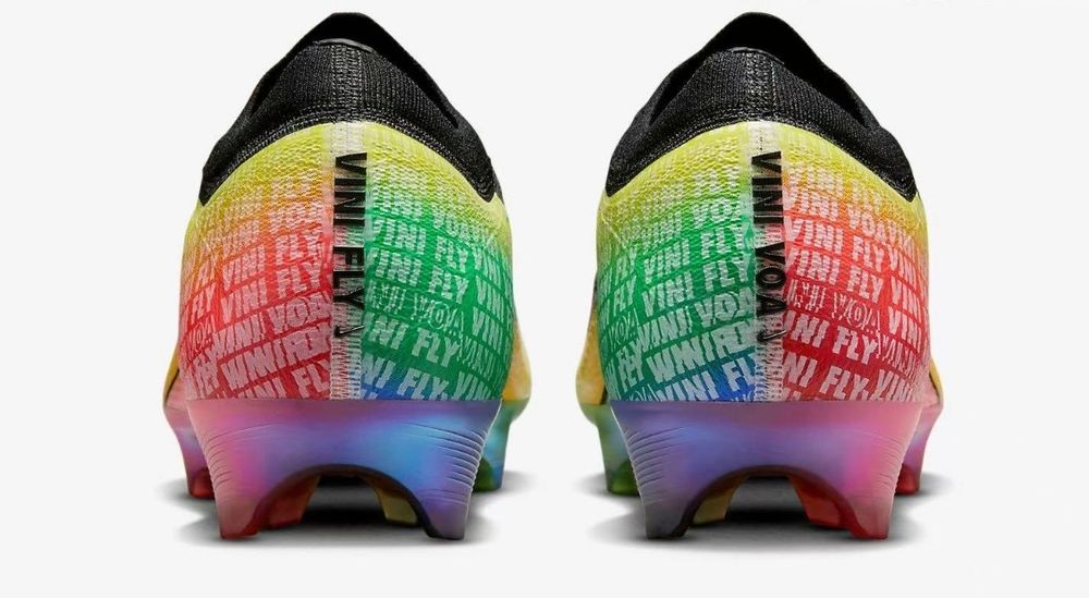 Бутси Найк копочки Nike Air Zoom Mercurial Vapor 16 Elite FG