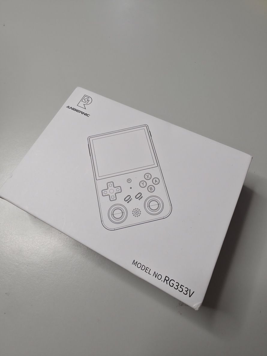 Consola Retro Portátil  - Anbernic RG353V