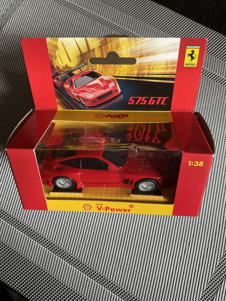 Ferrari 575 GTC - skala 1:38, nowy