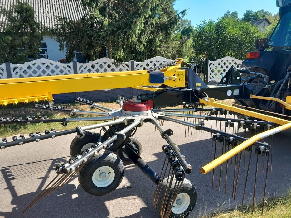 Zgrabiarka New Holland 2019r
