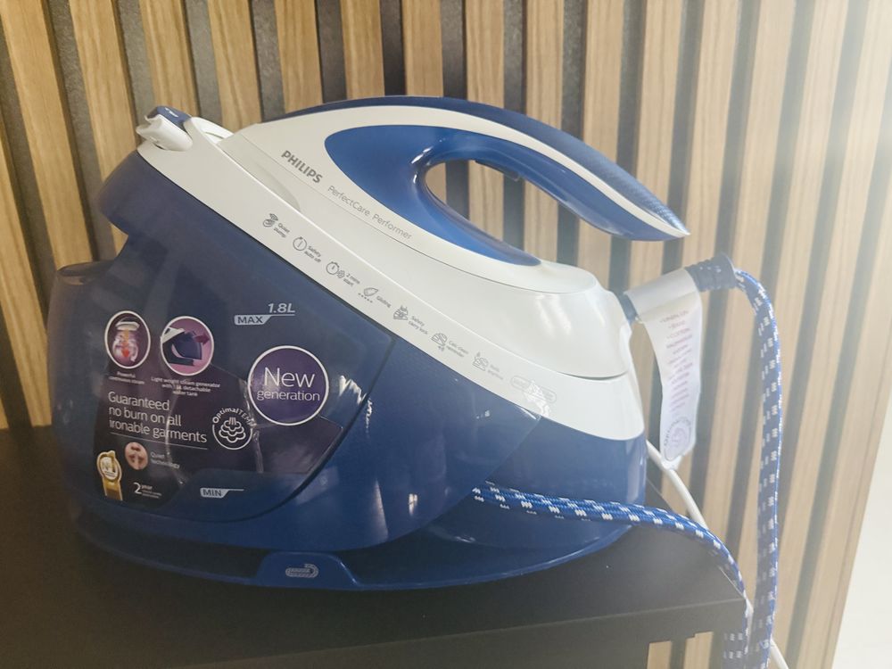 Zelazko z generatorem pary Philips