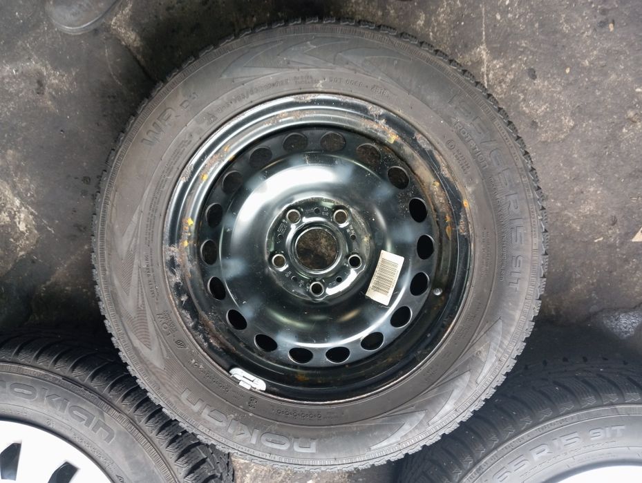 Felgi koła Vw Skoda Seat 6Jx15 ET43 Nokian 195/65/15