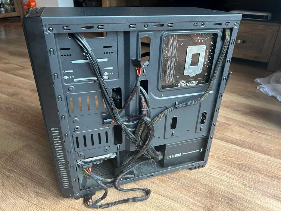Komputer PC / GTX 1060 6GB / Intel i5-6402P 2.80GHz 6MB