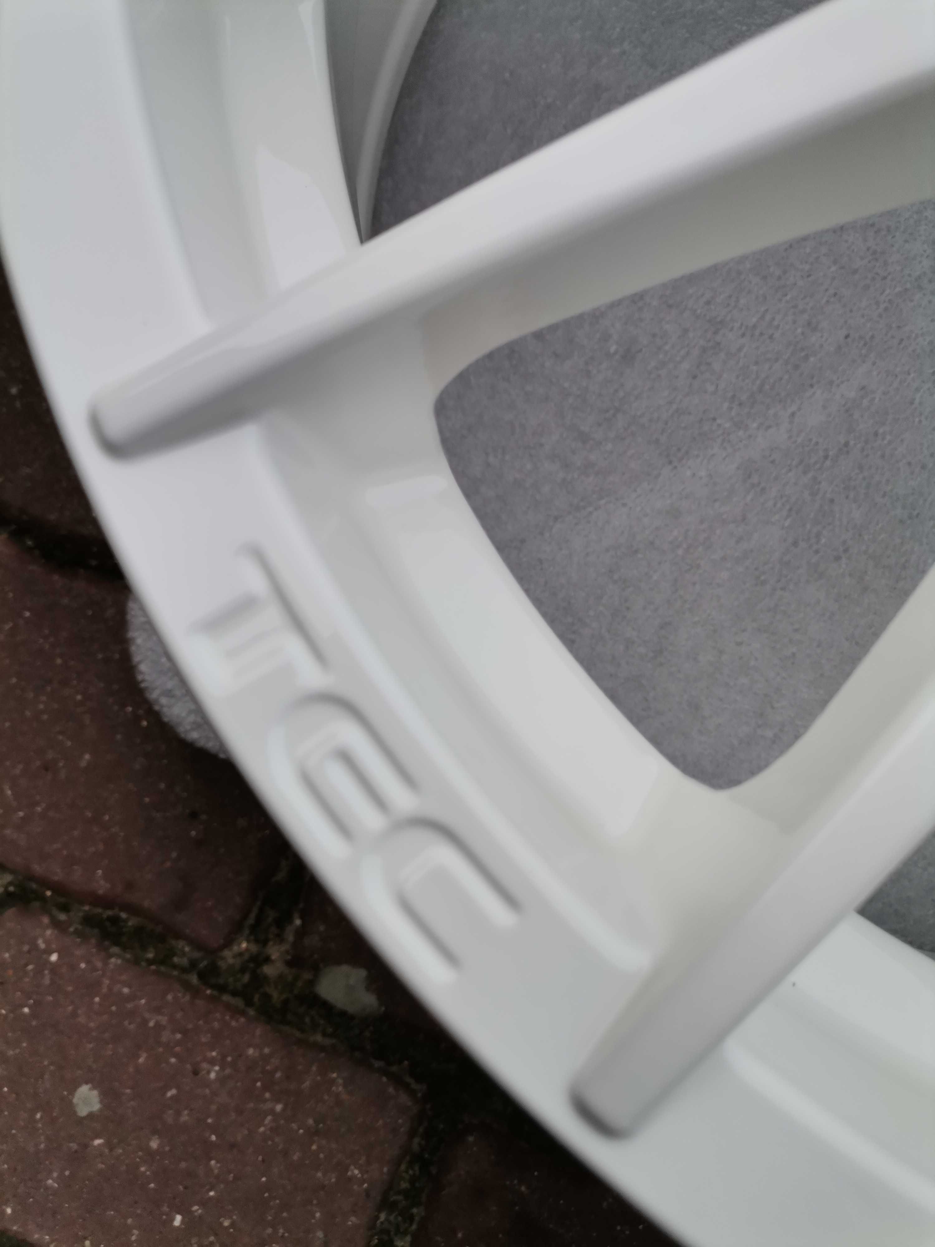 Tec 17 4x98 Białe Śliczne Fiat Alfa Mini
