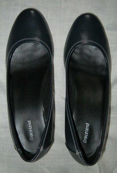 Granatowe czółenka na obcasie, r. 41, Graceland