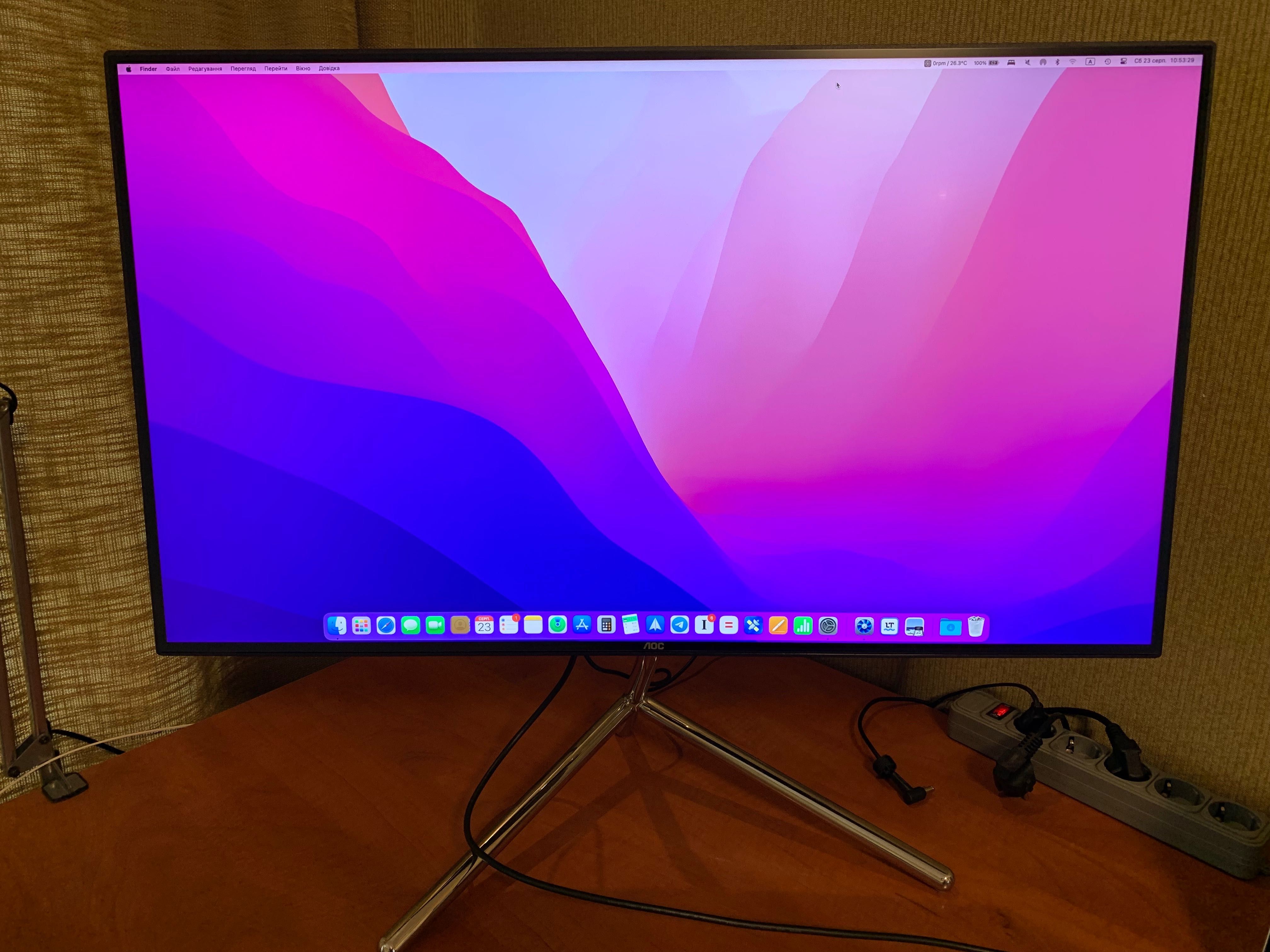 Монітор AOC U32U1 (31.5") Porsche Design, 4K, USB-C, 10-біт, HDR 600