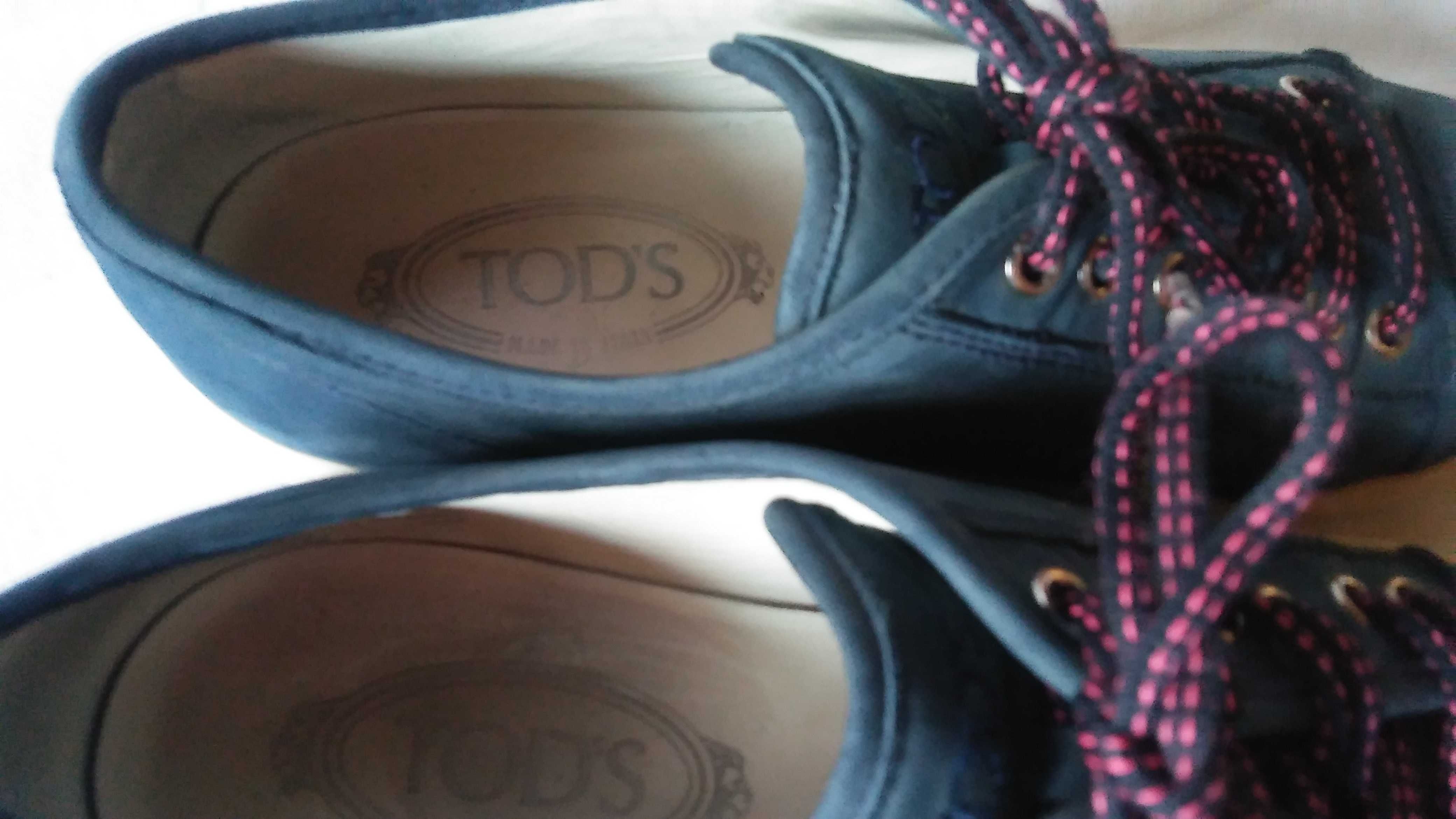 Tod's roz. 39, 5 - dł. wkł.26 cm- skóra