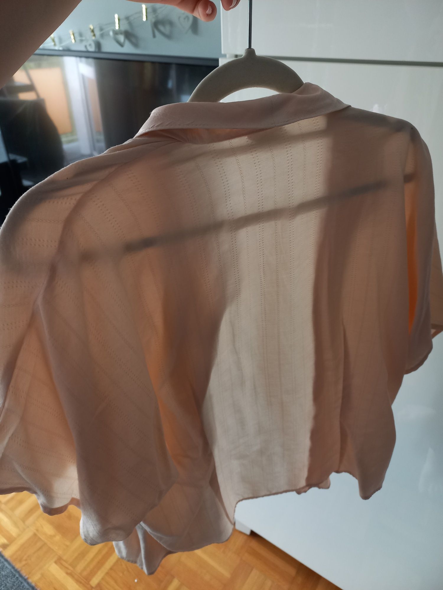 koszula różowa baby pink pastel pastelowa kremowa beżowa opium y2k y3k