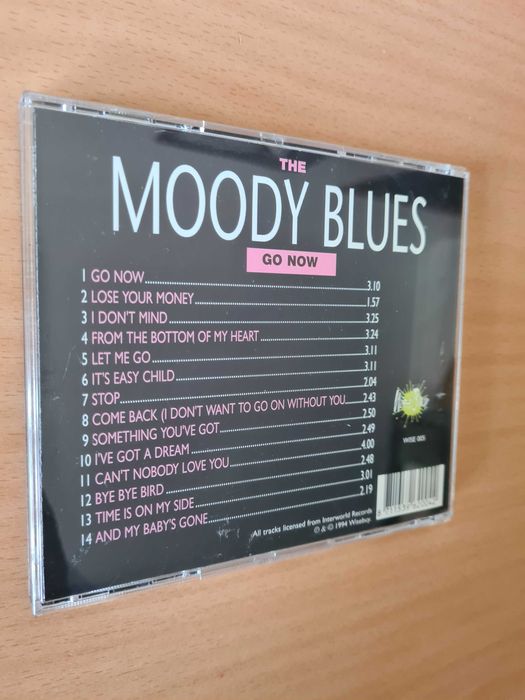 CD audio com o álbum "Go Now" dos The Moody Blues
