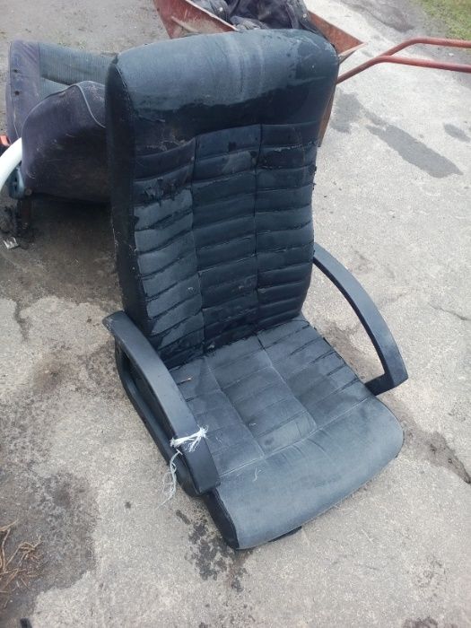 Запчасти на комп стул