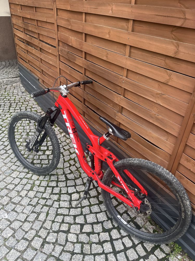 Trek session 9.9 M 27.5