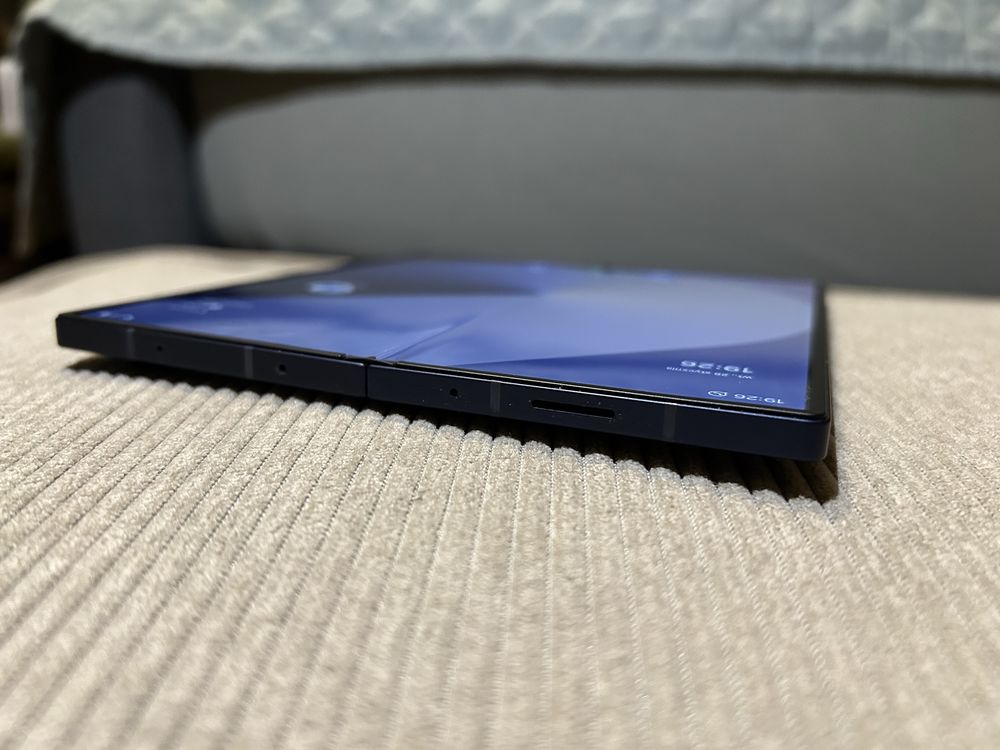 Samsung Z Fold 6 wraz z etui z rysikiem