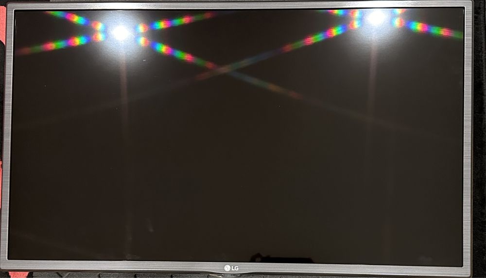 LG TV 32LF592U com comando