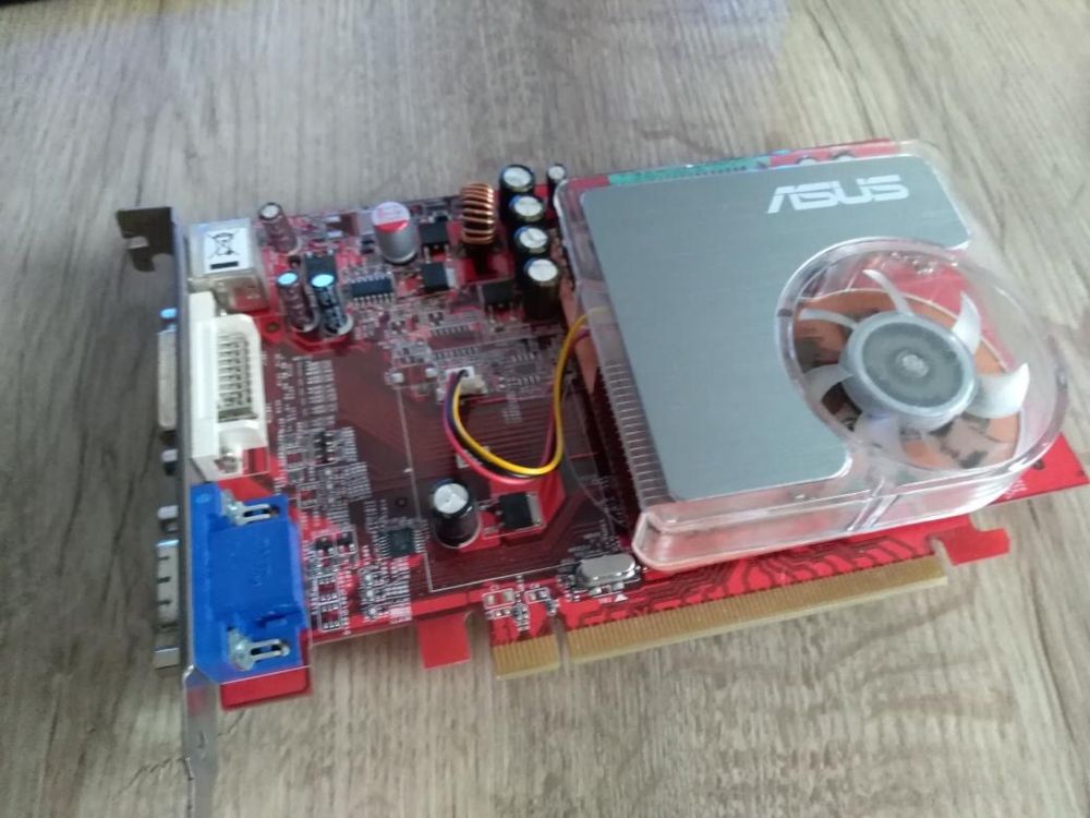 Видеокарта ASUS Radeon X1300 Pro