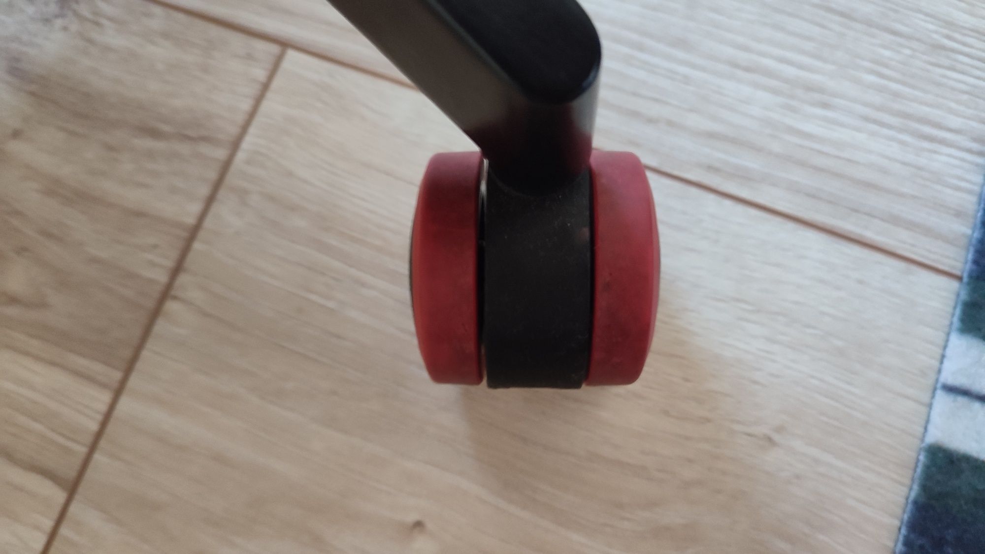 Ikea MATCHSPEL
Krzesło gamingowe