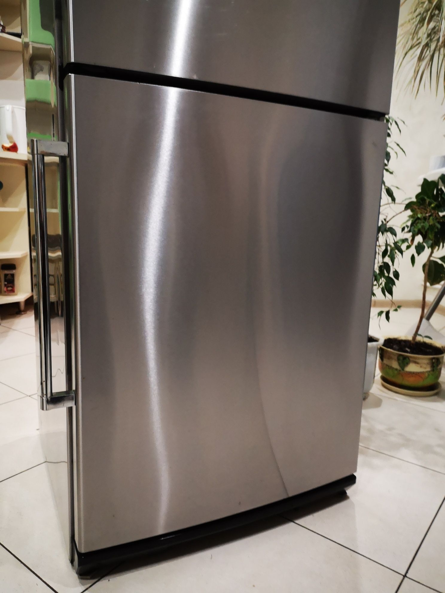 Liebherr premium холодильник двохкомпресорний