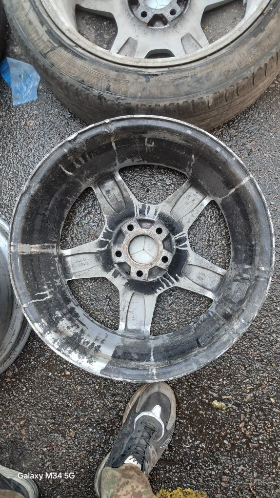 Диски мерседес AMG r 18
