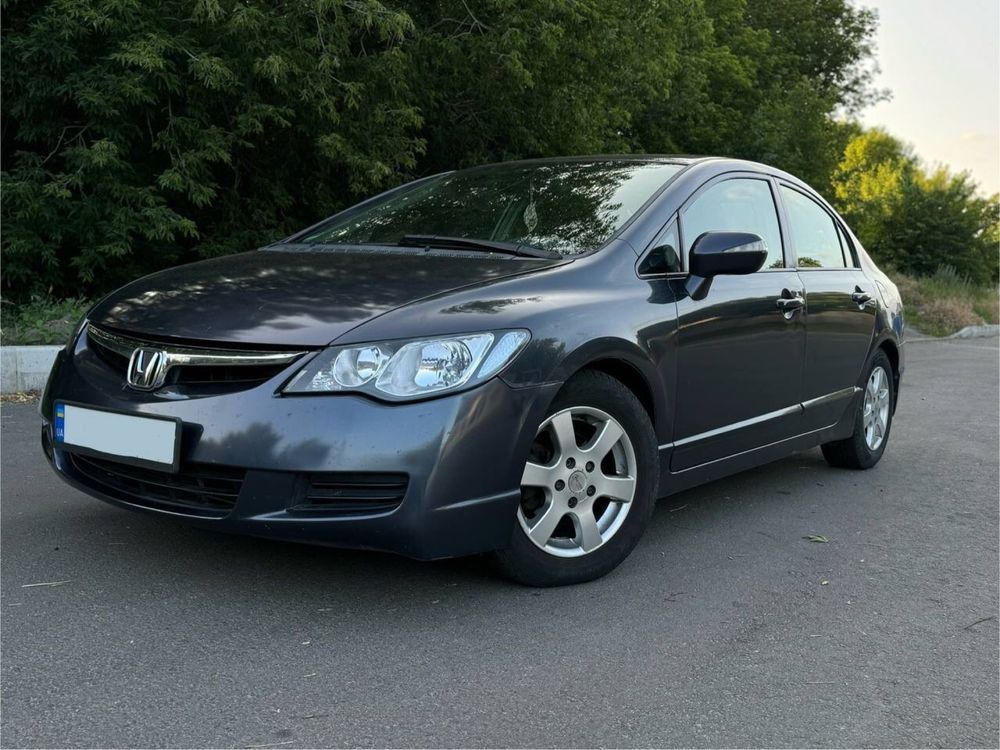 Honda Civic 5d avtomat