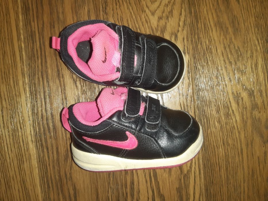 Ботінки зима осінь кросівки Nike  кожа 20-21р.ботінки