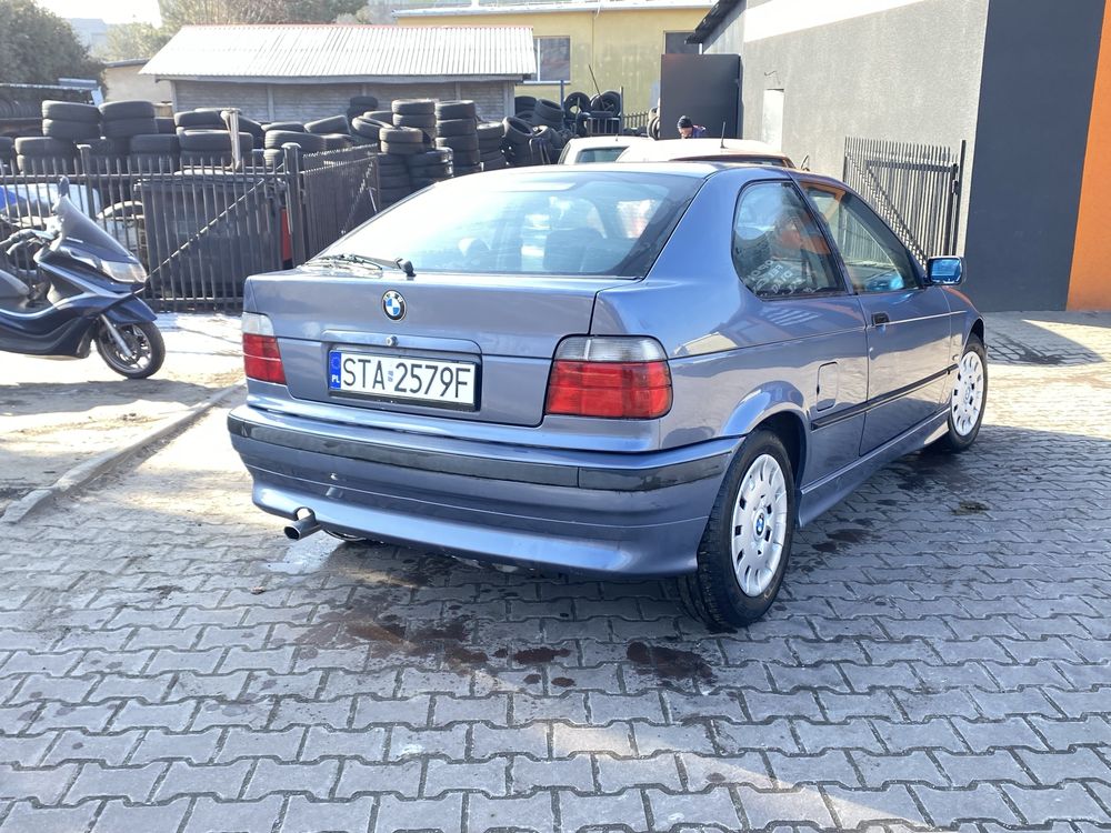 bmw e36 compact 1,6 AUTKOMAT skóra tempomat przeb 187 tyś zadbany