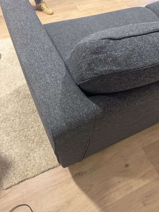 Sofá 3 lugares - como novo