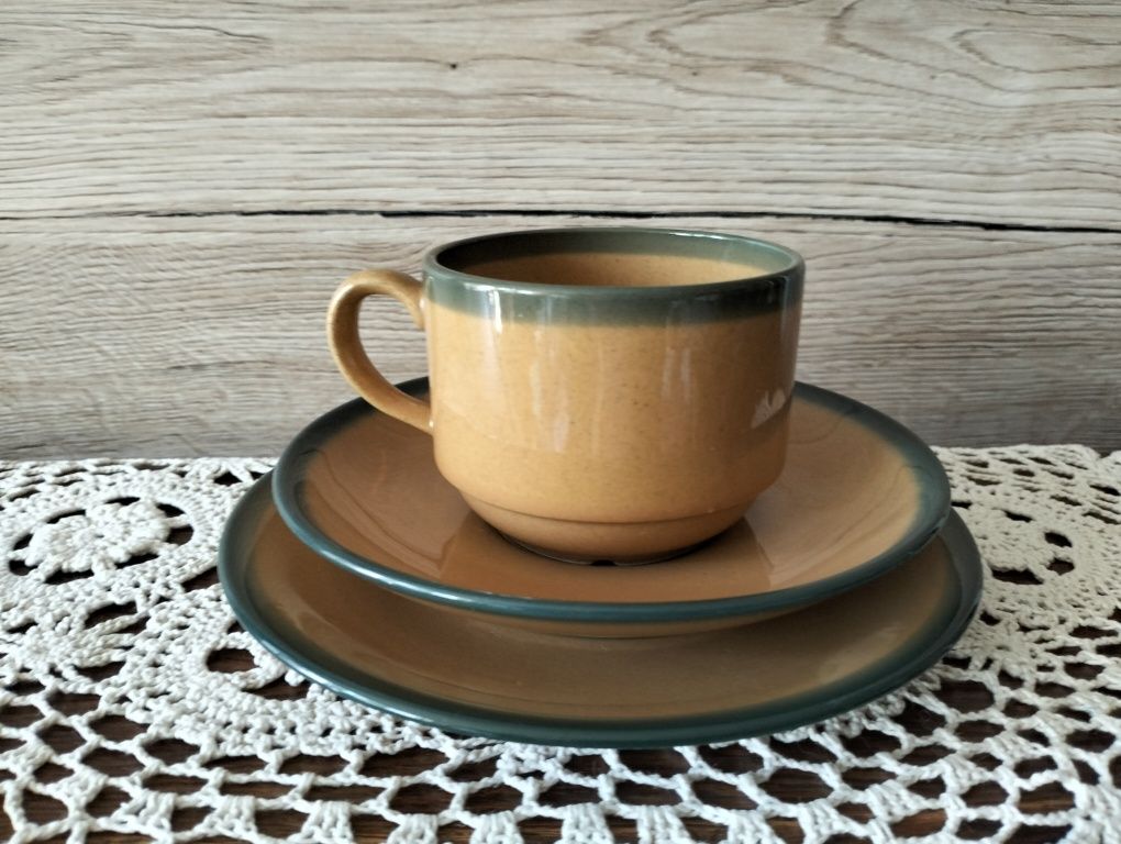 Trio z porcelitu z okresu PRL; Chodzież
