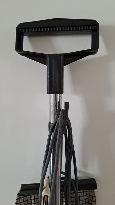 Vendo Enceradora Hoover antiga