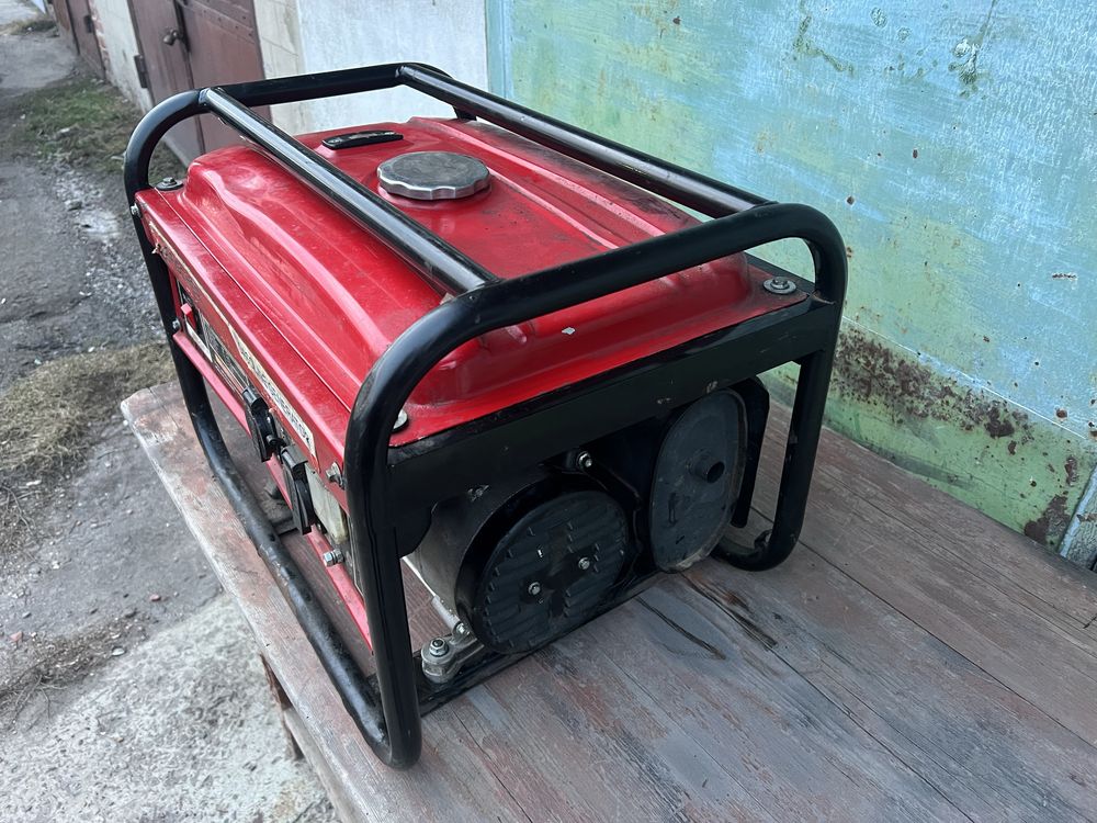 Генератор 2.5-3.2 KW Fisher