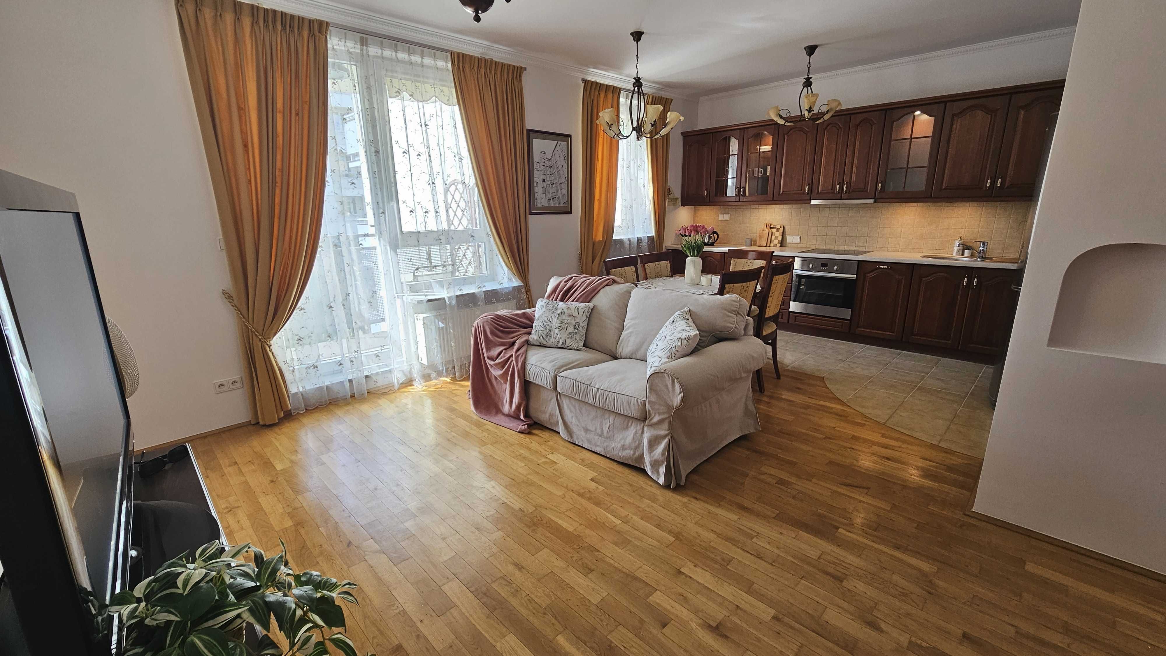 Piękny apartament Marina Mokotów, wysoki standard, prywatny park