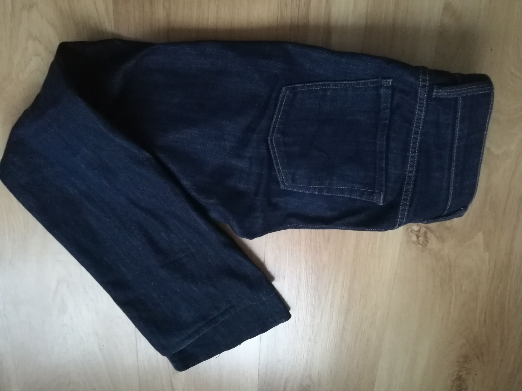 Spodnie jeans S ciemny granat