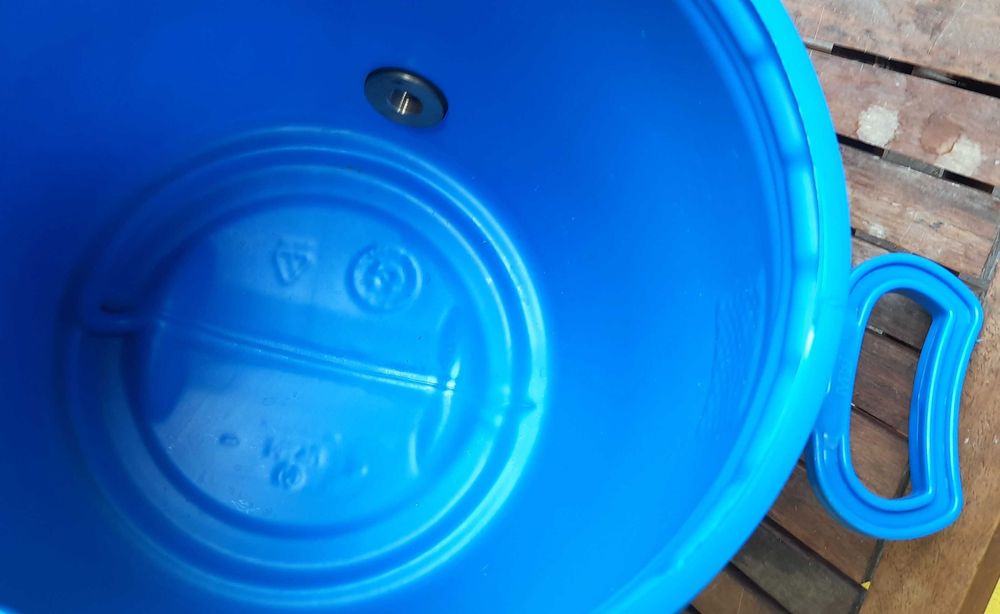 Hydroponika zbiornik 17 l na jedną roślinę.