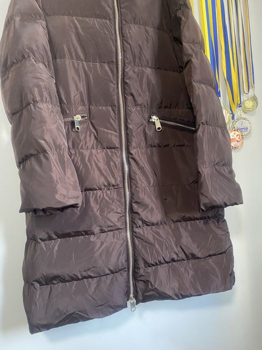 Пуховик/пуховий плащ