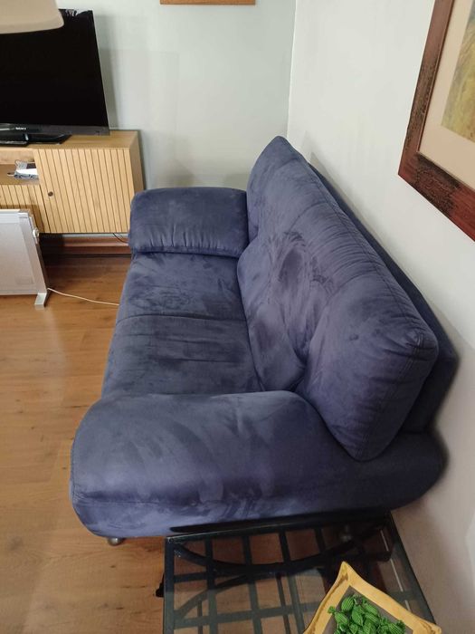 Sofa de 2 lugares azul