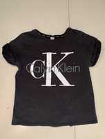 Czarny t-shirt Calvin Klein rozmiar M