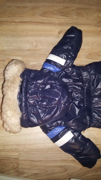 Tommy Hilfiger-przepiekny kombinezon 6-9 m-cy