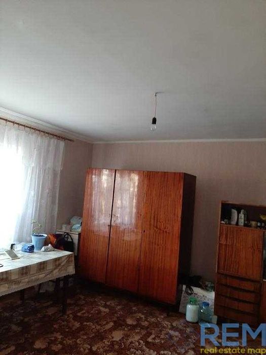 Продам гарний будинок під Одесою зі всіма зручностями.