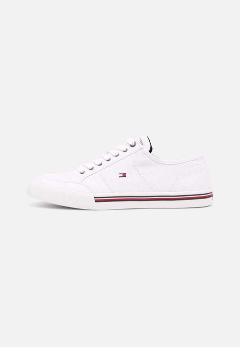 Oryginalne buty Tommy Hilfiger białe trampki tenisówki r.44 sklep349zł